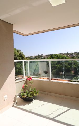 Apartamento para alugar com 74m², 2 quartos e 2 vagasVaranda