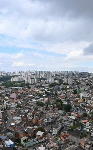 Apartamento para alugar com 93m², 3 quartos e 2 vagasVista