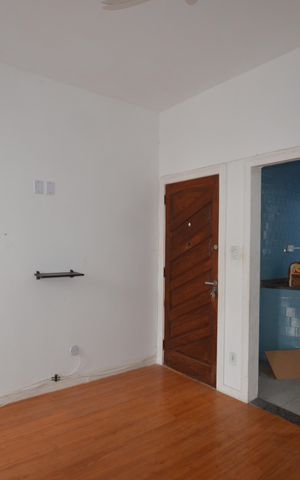 Apartamento para alugar com 55m², 3 quartos e sem vagaSala