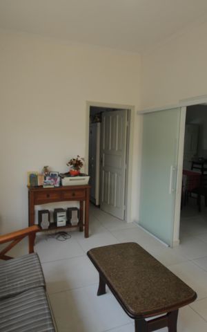 Casa para alugar com 282m², 2 quartos e 2 vagasSala