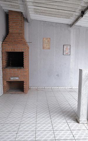 Casa à venda com 150m², 4 quartos e 2 vagas Casa à venda com 150m², 4 quartos e 2 vagasÁrea gourmet
