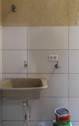 Casa à venda com 65m², 2 quartos e 2 vagas