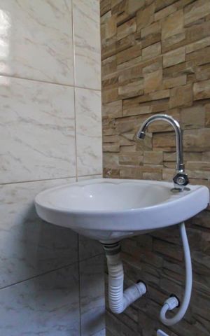 Casa à venda com 65m², 2 quartos e 2 vagas