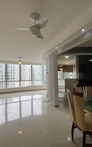 Apartamento para alugar com 90m², 2 quartos e 1 vagaSala