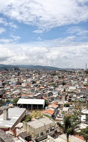 Apartamento à venda com 47m², 2 quartos e 1 vaga Apartamento à venda com 47m², 2 quartos e 1 vagaVista dos Quartos