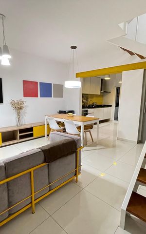 Casa de condomínio à venda com 141m², 3 quartos e 2 vagas Casa de condomínio à venda com 141m², 3 quartos e 2 vagasSala
