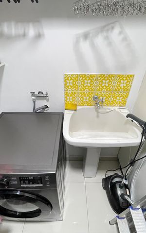Casa de condomínio à venda com 141m², 3 quartos e 2 vagas Casa de condomínio à venda com 141m², 3 quartos e 2 vagasÁrea de Serviço