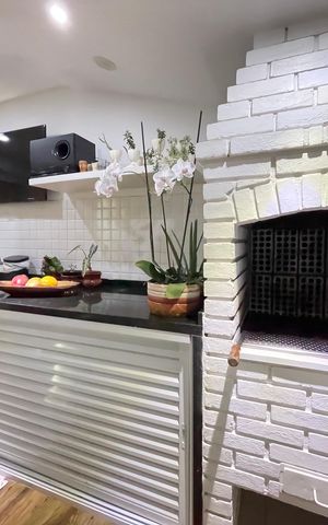 Casa de condomínio à venda com 141m², 3 quartos e 2 vagas Casa de condomínio à venda com 141m², 3 quartos e 2 vagasQuintal