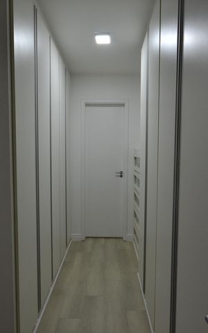 Casa de condomínio à venda com 141m², 3 quartos e 2 vagasCloset da suíte