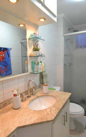 Casa de condomínio à venda com 141m², 3 quartos e 2 vagasBanheiro Social