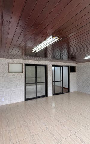Apartamento à venda com 130m², 2 quartos e 2 vagas Apartamento à venda com 130m², 2 quartos e 2 vagasVaranda