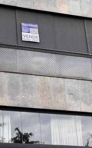 Apartamento à venda com 130m², 2 quartos e 2 vagas Apartamento à venda com 130m², 2 quartos e 2 vagasPlaquinha Quinto Andar
