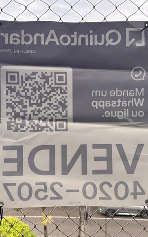 Apartamento à venda com 130m², 2 quartos e 2 vagas Apartamento à venda com 130m², 2 quartos e 2 vagasPlaquinha Quinto Andar