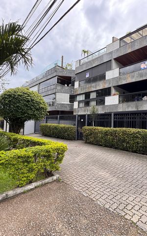 Apartamento à venda com 130m², 2 quartos e 2 vagas Apartamento à venda com 130m², 2 quartos e 2 vagasFachada