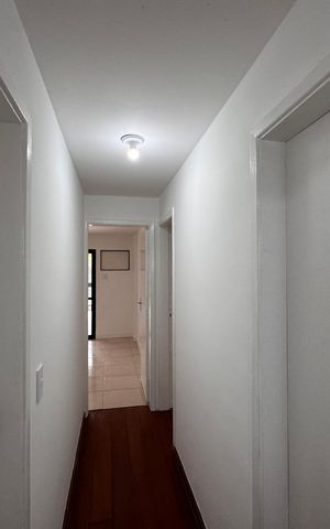 Apartamento à venda com 130m², 2 quartos e 2 vagas Apartamento à venda com 130m², 2 quartos e 2 vagasCorredor