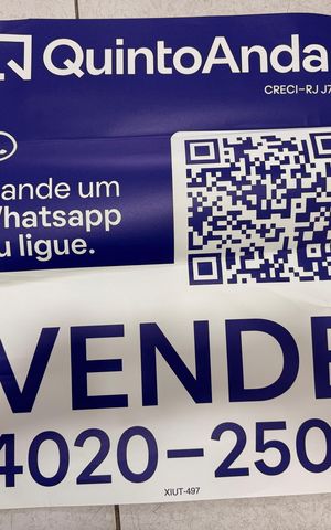 Apartamento à venda com 130m², 2 quartos e 2 vagas Apartamento à venda com 130m², 2 quartos e 2 vagasPlaquinha Quinto Andar