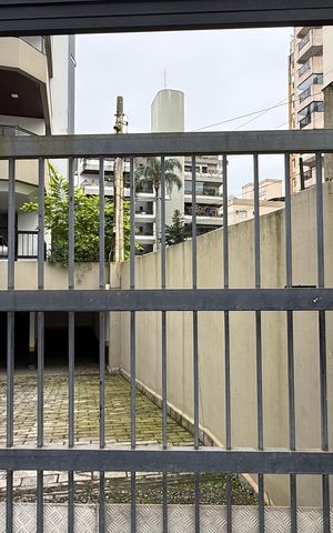Apartamento para alugar com 65m², 1 quarto e 1 vagaFachada