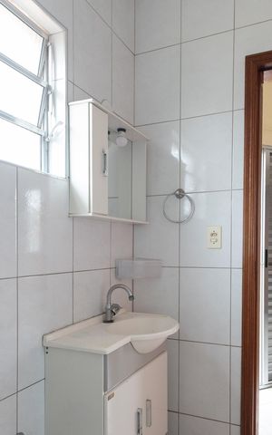 Casa à venda com 165m², 4 quartos e 2 vagas Casa à venda com 165m², 4 quartos e 2 vagasBanheiro da Suíte