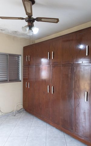 Casa à venda com 165m², 4 quartos e 2 vagas Casa à venda com 165m², 4 quartos e 2 vagasSuíte