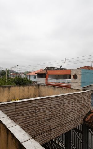 Casa à venda com 165m², 4 quartos e 2 vagas Casa à venda com 165m², 4 quartos e 2 vagasBanheiro da Suíte