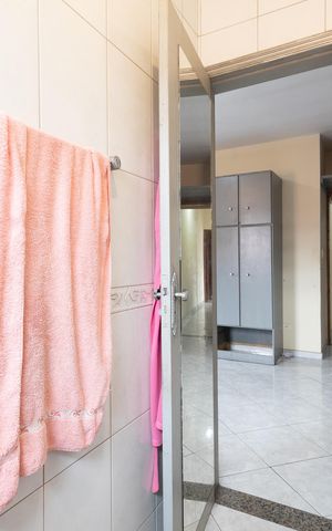 Casa à venda com 165m², 4 quartos e 2 vagas Casa à venda com 165m², 4 quartos e 2 vagasBanheiro da Suíte 3