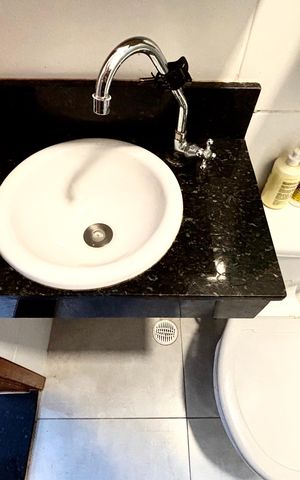 Apartamento para alugar com 38m², 2 quartos e sem vagaBanheiro