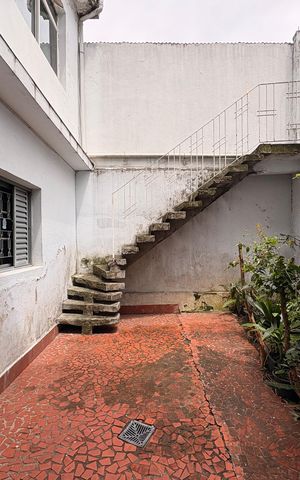 Casa à venda com 202m², 4 quartos e 1 vaga Casa à venda com 202m², 4 quartos e 1 vagaQuintal casa 2