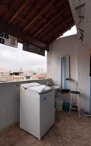 Casa à venda com 202m², 4 quartos e 1 vaga Casa à venda com 202m², 4 quartos e 1 vagaLavanderia/ churrascaria
