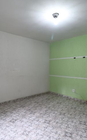Casa à venda com 202m², 4 quartos e 1 vaga Casa à venda com 202m², 4 quartos e 1 vagaQuarto 1 casa 2