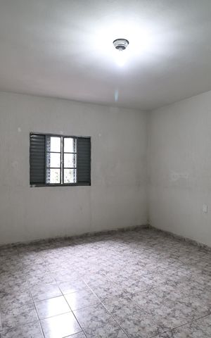 Casa à venda com 202m², 4 quartos e 1 vaga Casa à venda com 202m², 4 quartos e 1 vagaQuarto 1 casa 2
