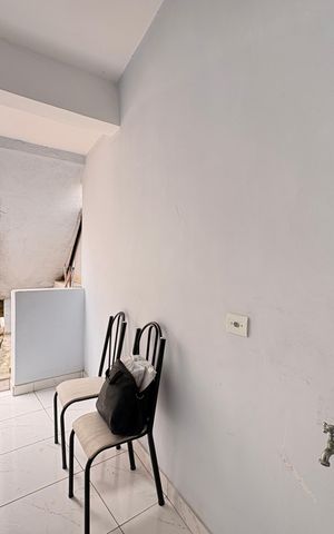 Casa à venda com 202m², 4 quartos e 1 vaga Casa à venda com 202m², 4 quartos e 1 vagaLavanderia casa 2