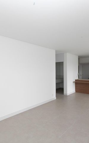 Apartamento à venda com 125m², 3 quartos e 2 vagasSALA DOIS AMBIENTES