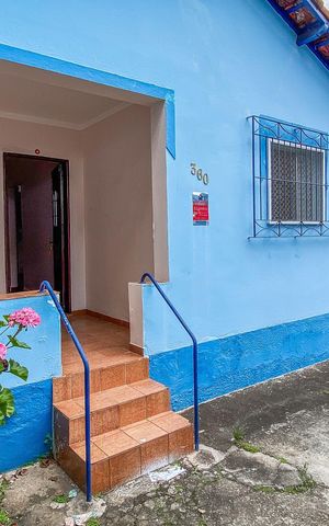 Casa à venda com 120m², 2 quartos e 3 vagasQuintal 