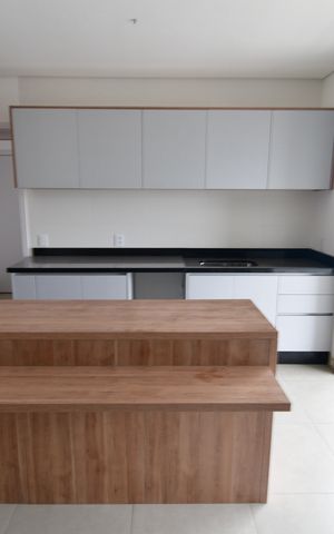 Apartamento à venda com 125m², 3 quartos e 2 vagasCozinha