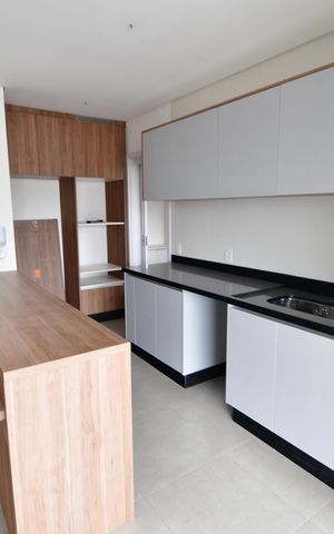 Apartamento à venda com 125m², 3 quartos e 2 vagasCozinha