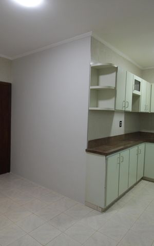 Apartamento para alugar com 162m², 3 quartos e 1 vagaCozinha