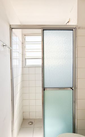 Apartamento para alugar com 53m², 2 quartos e 1 vaga Apartamento para alugar com 53m², 2 quartos e 1 vagaBanheiro