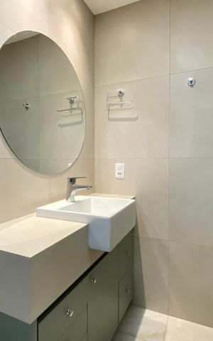 Studio para alugar com 45m², 1 quarto e 1 vaga Studio para alugar com 45m², 1 quarto e 1 vagaBanheiro da Suíte