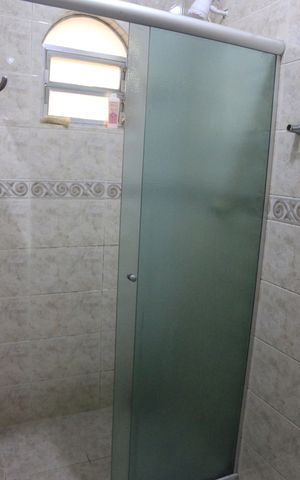 Casa à venda com 196m², 4 quartos e 2 vagasBanheiro da Suíte 