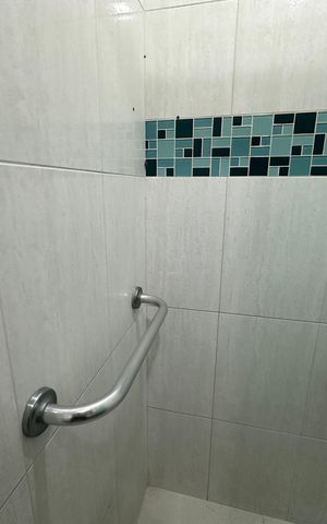 Apartamento para alugar com 150m², 4 quartos e 1 vaga Apartamento para alugar com 150m², 4 quartos e 1 vagaBanheiro da Suíte