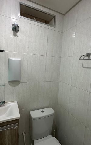 Apartamento para alugar com 150m², 4 quartos e 1 vaga Apartamento para alugar com 150m², 4 quartos e 1 vagaBanheiro da Suíte