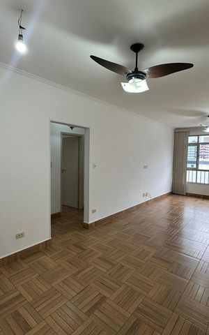 Apartamento para alugar com 150m², 4 quartos e 1 vaga Apartamento para alugar com 150m², 4 quartos e 1 vagaSala