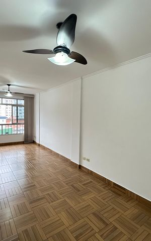 Apartamento para alugar com 150m², 4 quartos e 1 vaga Apartamento para alugar com 150m², 4 quartos e 1 vagaSala