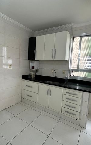 Apartamento para alugar com 150m², 4 quartos e 1 vaga Apartamento para alugar com 150m², 4 quartos e 1 vagaCozinha