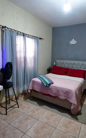 Casa para alugar com 125m², 1 quarto e 2 vagasQuarto