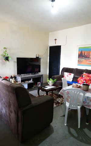Casa para alugar com 125m², 1 quarto e 2 vagasSala