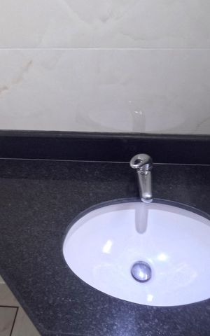 Apartamento para alugar com 200m², 3 quartos e 3 vagasBanheiro do Quarto 2