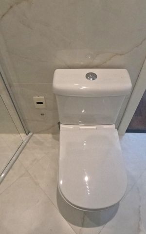 Apartamento para alugar com 200m², 3 quartos e 3 vagasBanheiro 