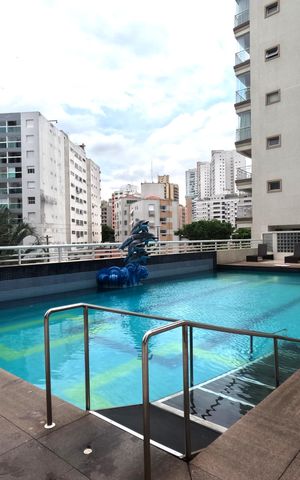 Apartamento para alugar com 200m², 3 quartos e 3 vagasÁrea Comum - Piscina 2