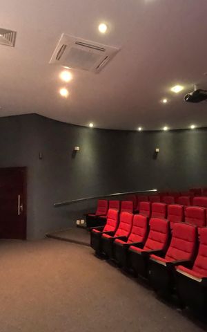 Apartamento para alugar com 200m², 3 quartos e 3 vagasÁrea Comum - Sala de Cinema